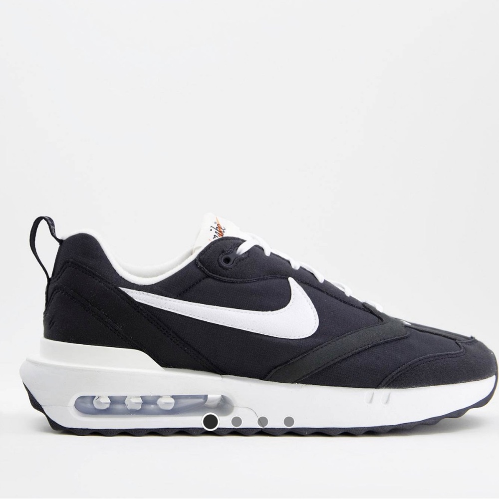 COPY - Nike Air Max Dawn (black & white)